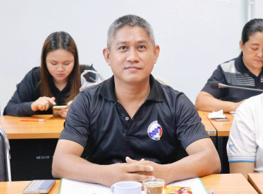 การประชุมขับเคลื่อนการปฏิบัติงานตามระบบการส่งเสริมสหกรณ์และกลุ่มเกษตรกร ประจำเดือนสิงหาคม 2569 เวลา 13.00 น. ของสำนักงานสหกรณ์จังหวัดนครศรีธรรมราช ณ ห้องประชุมสำนักงานสหกรณ์นครศรีธรรมราช ตำบลท่าเรือ อำเภอเมืองนครศรีธรรมราช จังหวัดนครศรีธรรมราช โดยประธานแ ... พารามิเตอร์รูปภาพ 32